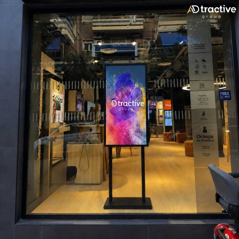 Écran vitrine LCD 0,5m² (43") clé en main accessible – Image 3